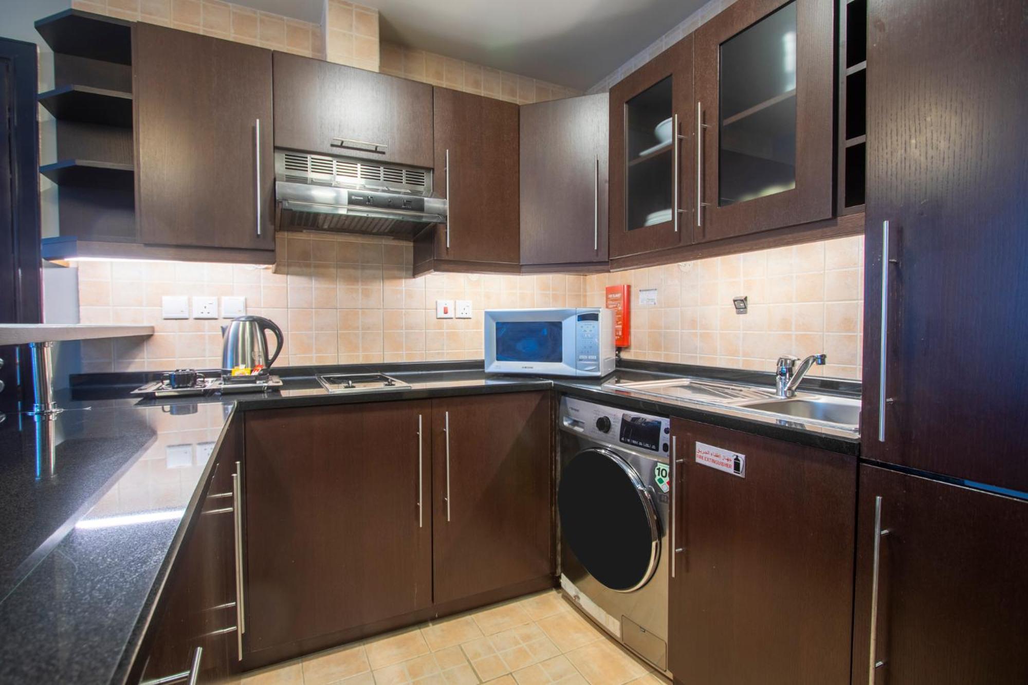 Al Manzel Hotel Apartments Abu Dhabi Ngoại thất bức ảnh